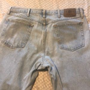 Men’s Wrangler jeans size 36x32.
